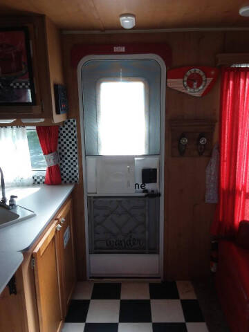 2018 Riverside 290rl Retro