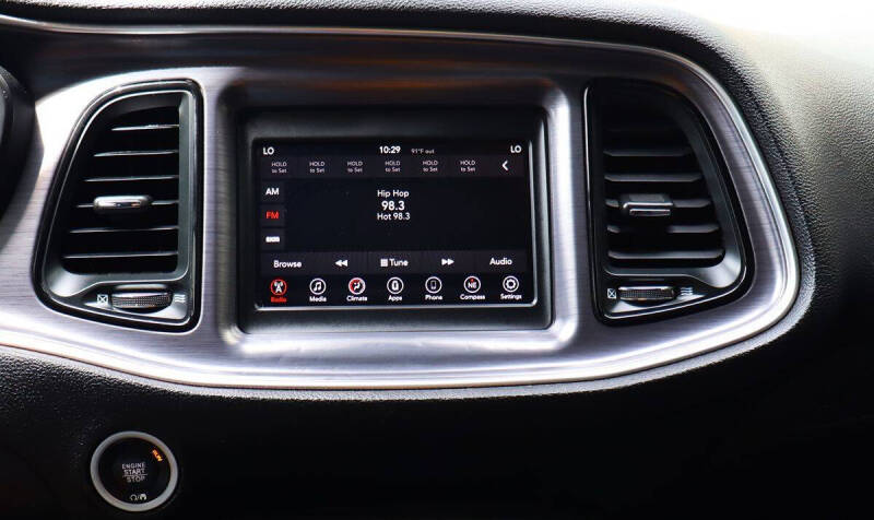 2018 Dodge Challenger SXT