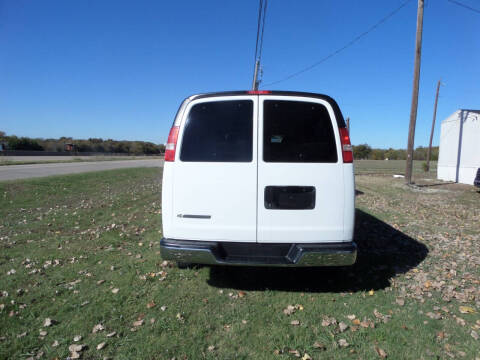 2017 Chevrolet Express LT 3500