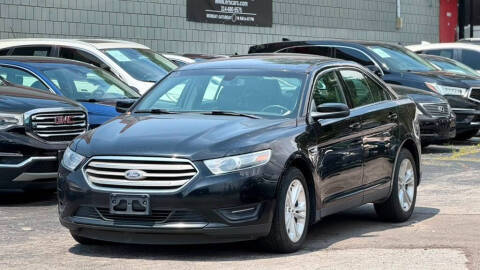 2017 Ford Taurus SEL