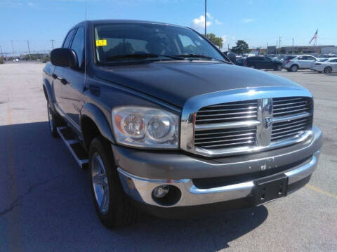 2007 Dodge Ram Pickup 1500 for sale at The Bengal Auto Sales LLC in Hamtramck MI