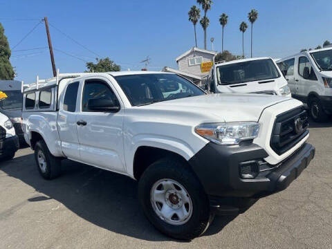 2022 Toyota Tacoma SR