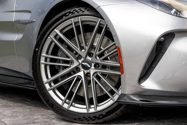 2026 Aston Martin Vantage Roadster