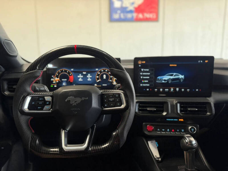 2025 Ford Mustang