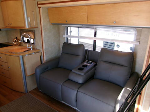 2008 Itasca Navion 24h