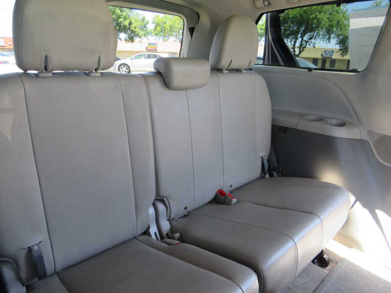 2013 Toyota Sienna