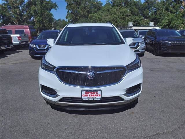 2020 Buick Enclave Essence