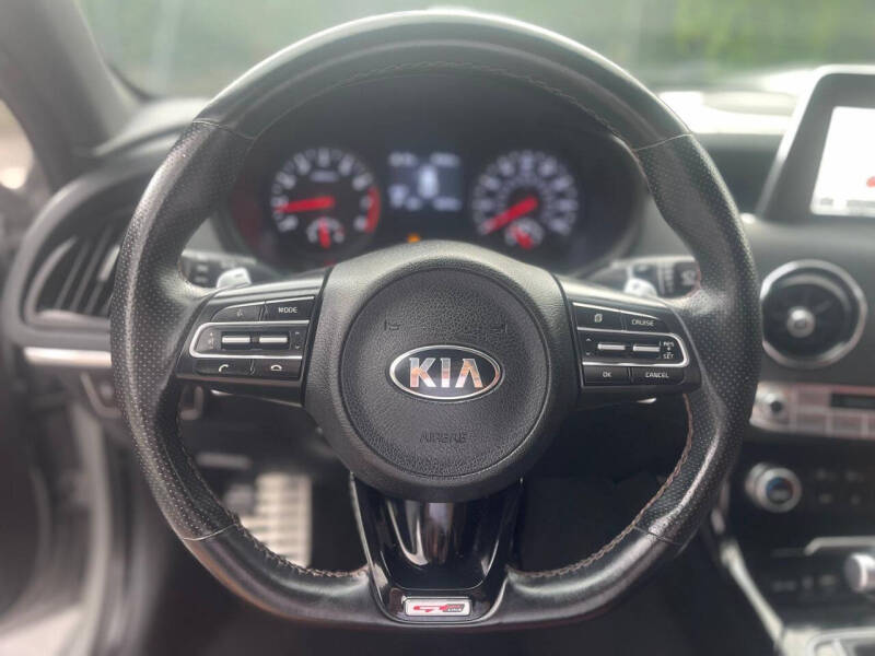 2021 Kia Stinger GT-Line