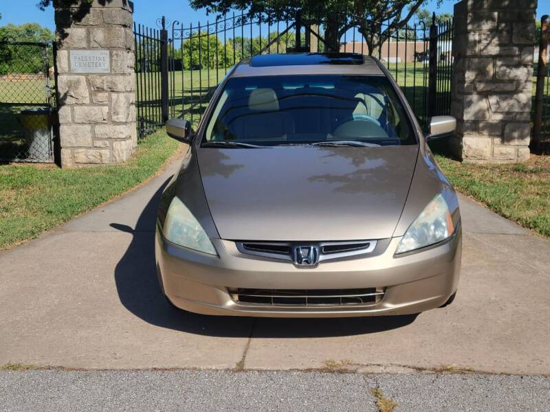 2004 Honda Accord for sale at Blue Ridge Auto Outlet in Kansas City MO