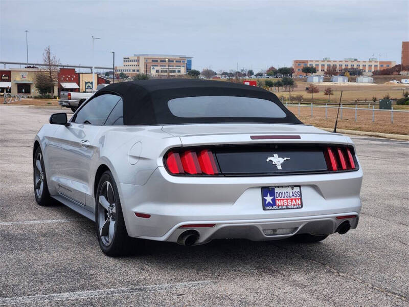2016 Ford Mustang V6