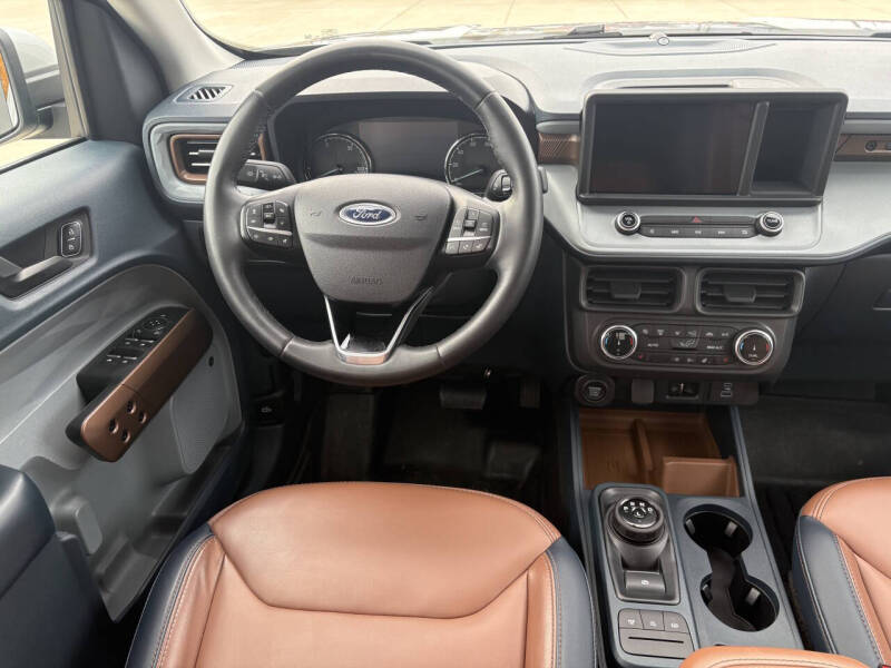 2023 Ford Maverick Lariat