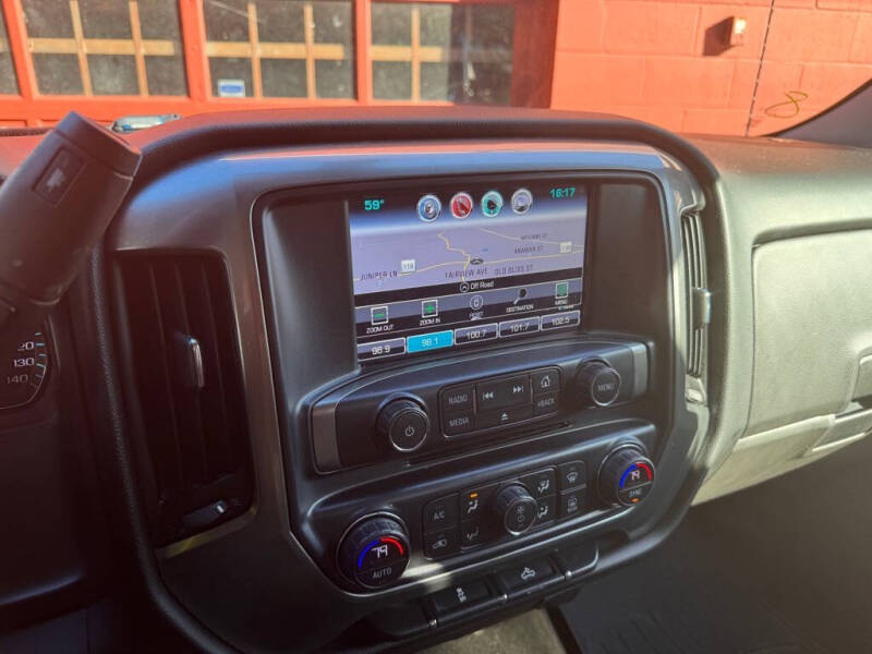 2016 Chevrolet Silverado 1500 LT photo 15