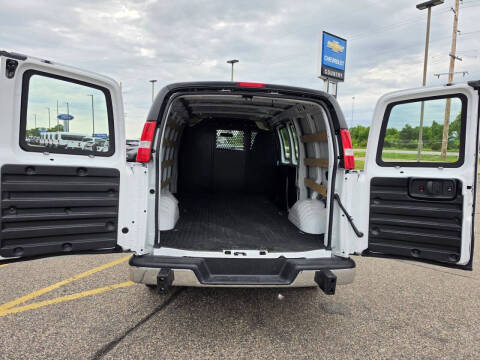 2024 Chevrolet Express 2500