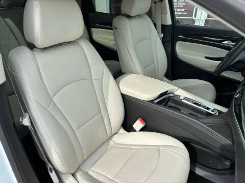 2024 Buick Enclave Essence