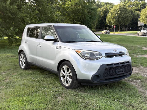 2015 Kia Soul +