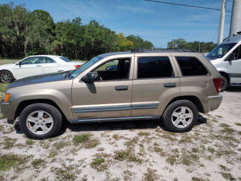 2006 Jeep Grand Cherokee for sale at Ideal Motors in Oak Hill FL