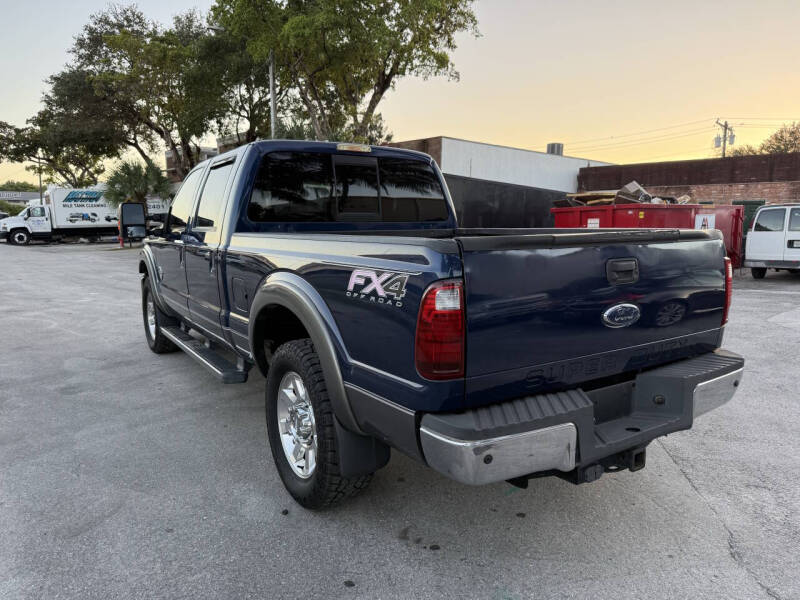 2011 Ford F-250 Super Duty Lariat