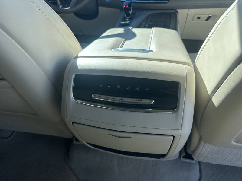 2021 Cadillac Escalade Sport Platinum