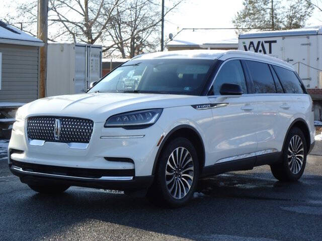 2023 Lincoln Aviator Standard