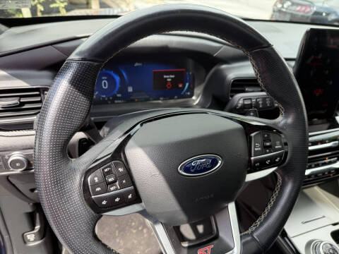 2021 Ford Explorer ST