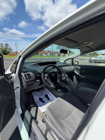 2011 Toyota Prius Two