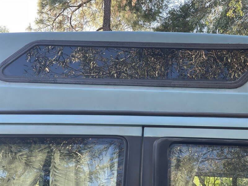 1993 Winnebago Camper