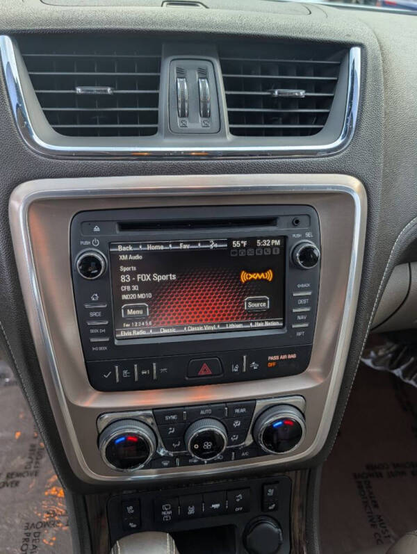 2014 GMC Acadia Denali