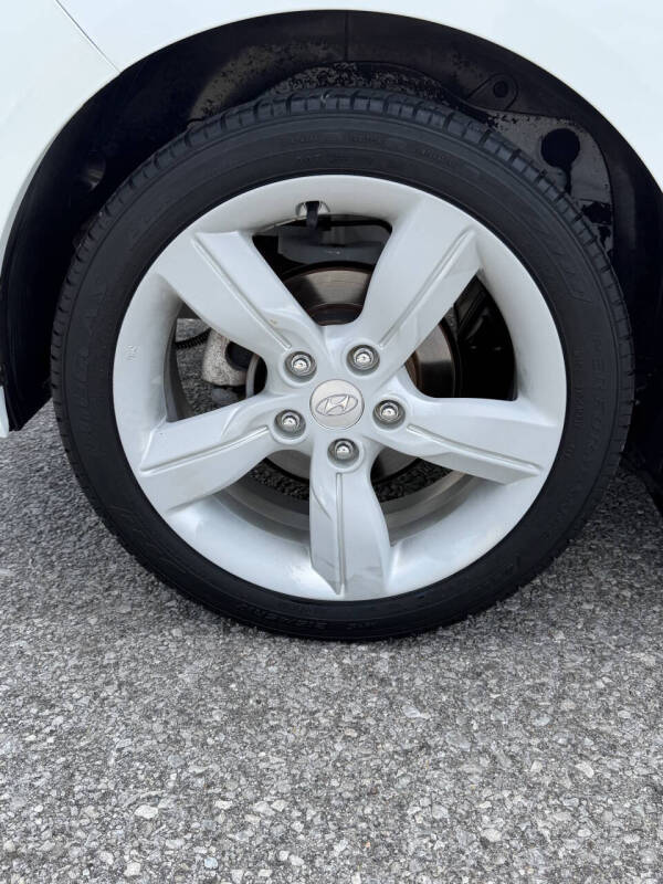 2014 Hyundai Veloster