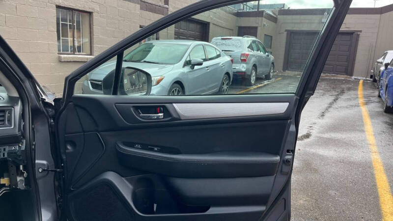 2019 Subaru Outback 2.5i Premium