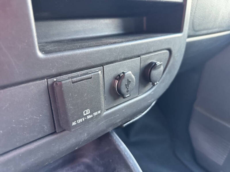 2018 GMC Savana 2500