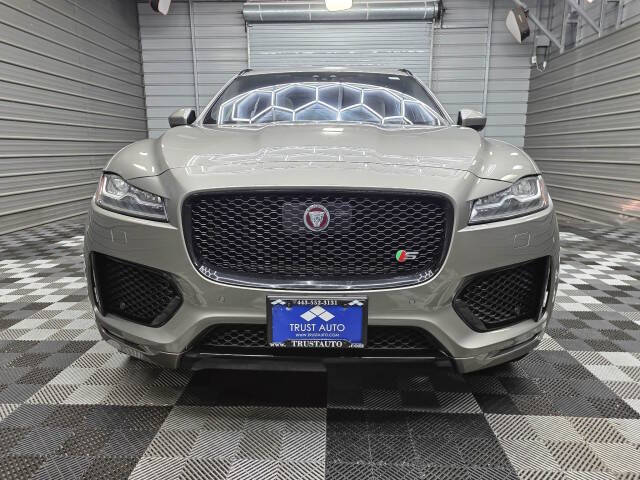 2019 Jaguar F-PACE S