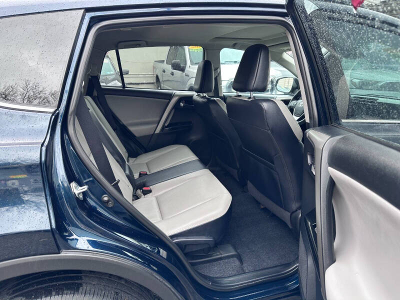 2017 Toyota RAV4 Limited