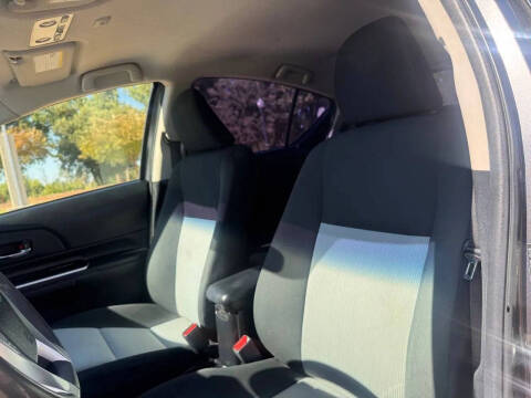2015 Toyota Prius c