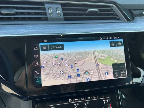 2024 Audi Q8 e-tron quattro Premium Plus