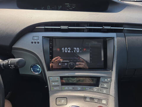 2014 Toyota Prius Two