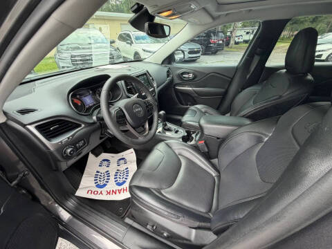 2022 Jeep Cherokee Latitude Lux