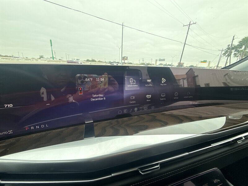 2025 Cadillac Escalade Sport Platinum