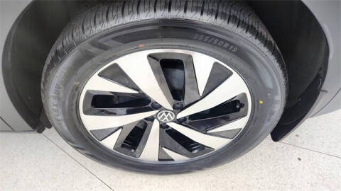 2023 Volkswagen ID.4 Pro