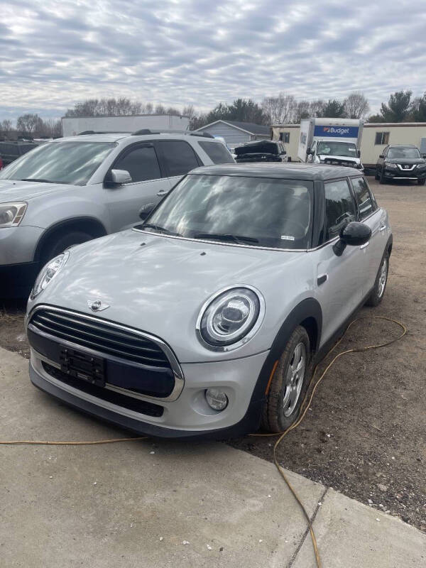 2016 MINI Hardtop 4 Door Cooper