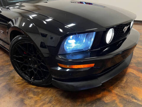 2006 Ford Mustang GT Deluxe