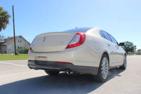 2014 Lincoln MKS