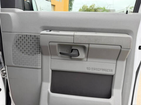 2014 Ford E-Series E-150