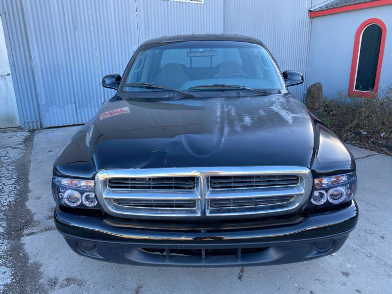 2000 Dodge Dakota for sale at Dixie Auto Sales in Houston TX