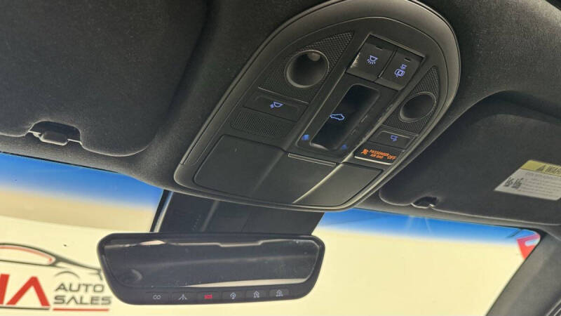 2020 Genesis G70