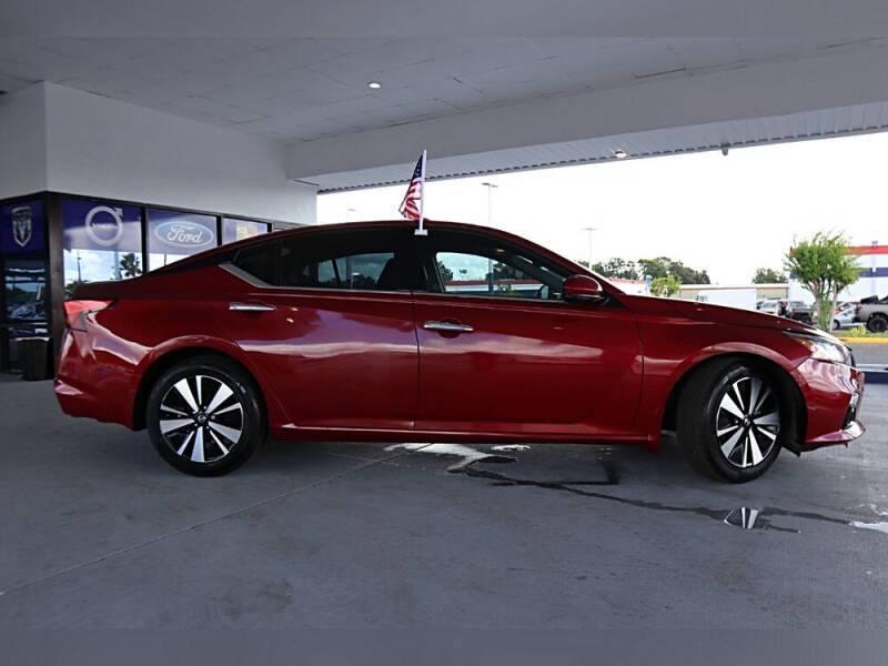 2022 Nissan Altima 2.5 SL