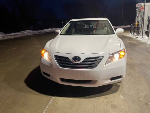 2008 Toyota Camry Hybrid for sale at United Motors in Saint Cloud MN