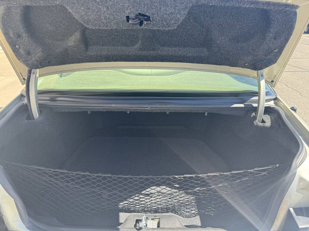 1996 Cadillac Seville 26