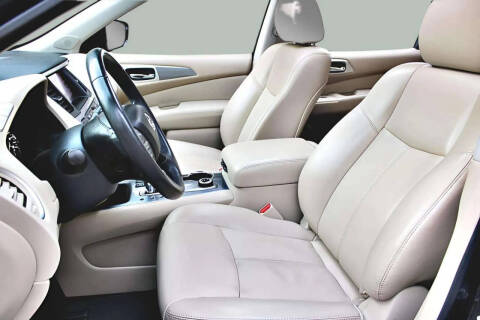 2017 Nissan Pathfinder