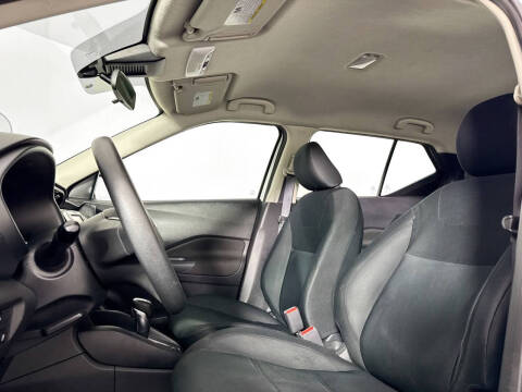 2023 Nissan Kicks S