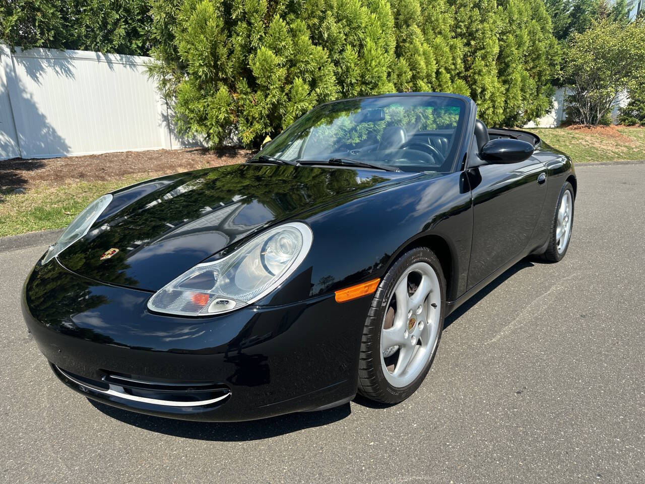 2001 Porsche 911 35